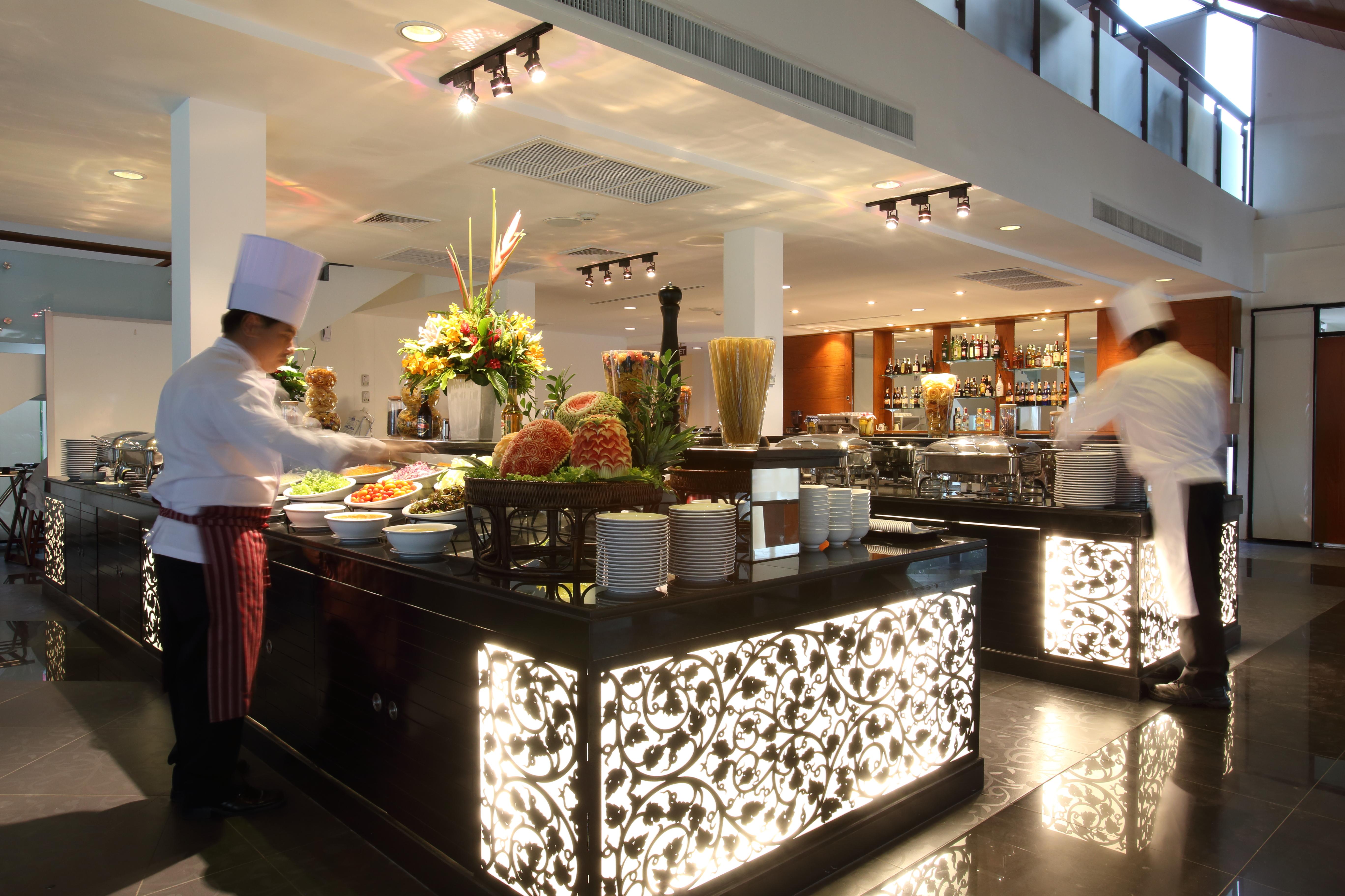 Bangsaen Heritage Hotel - SHA Plus Certified Eksteriør billede