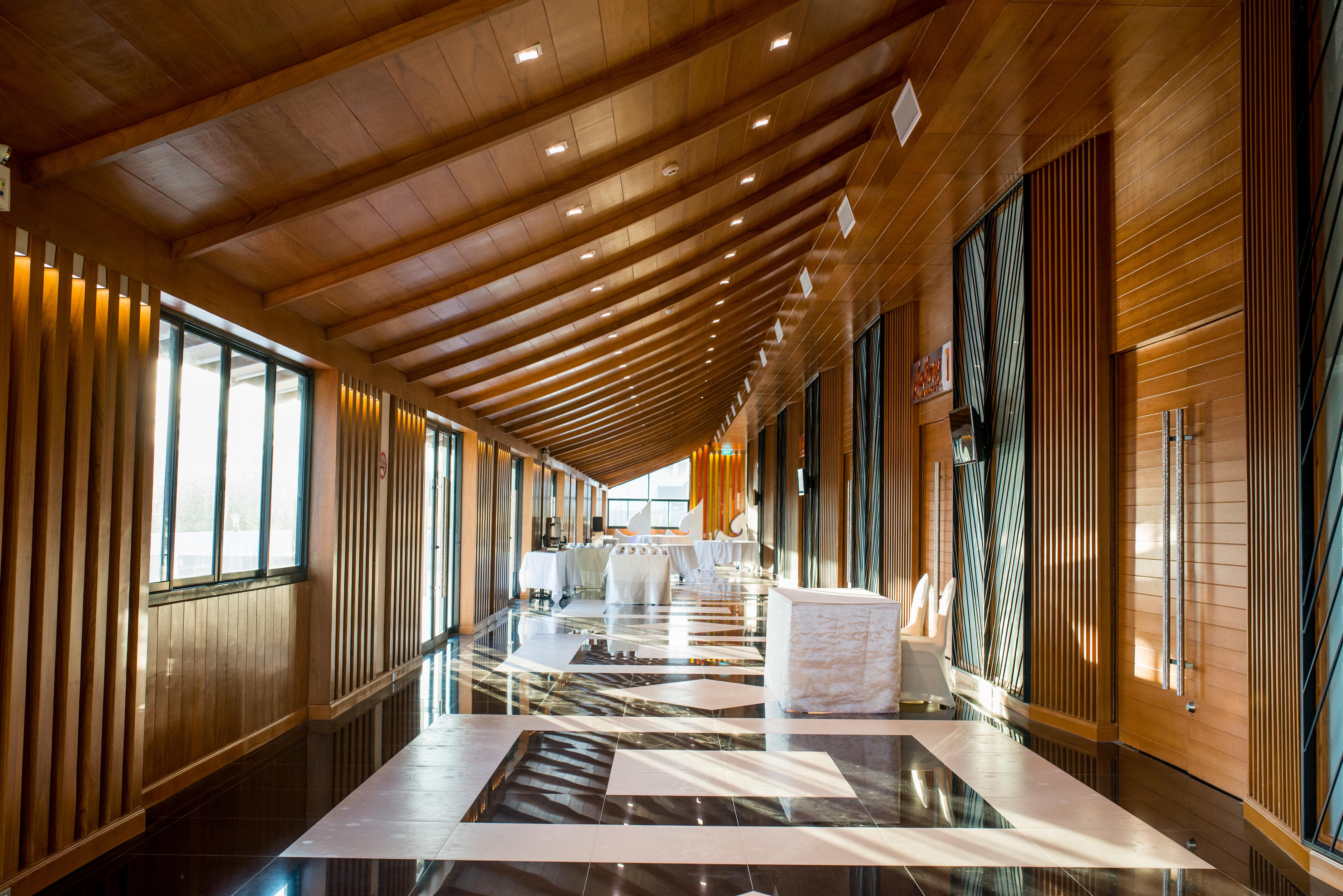Bangsaen Heritage Hotel - SHA Plus Certified Eksteriør billede