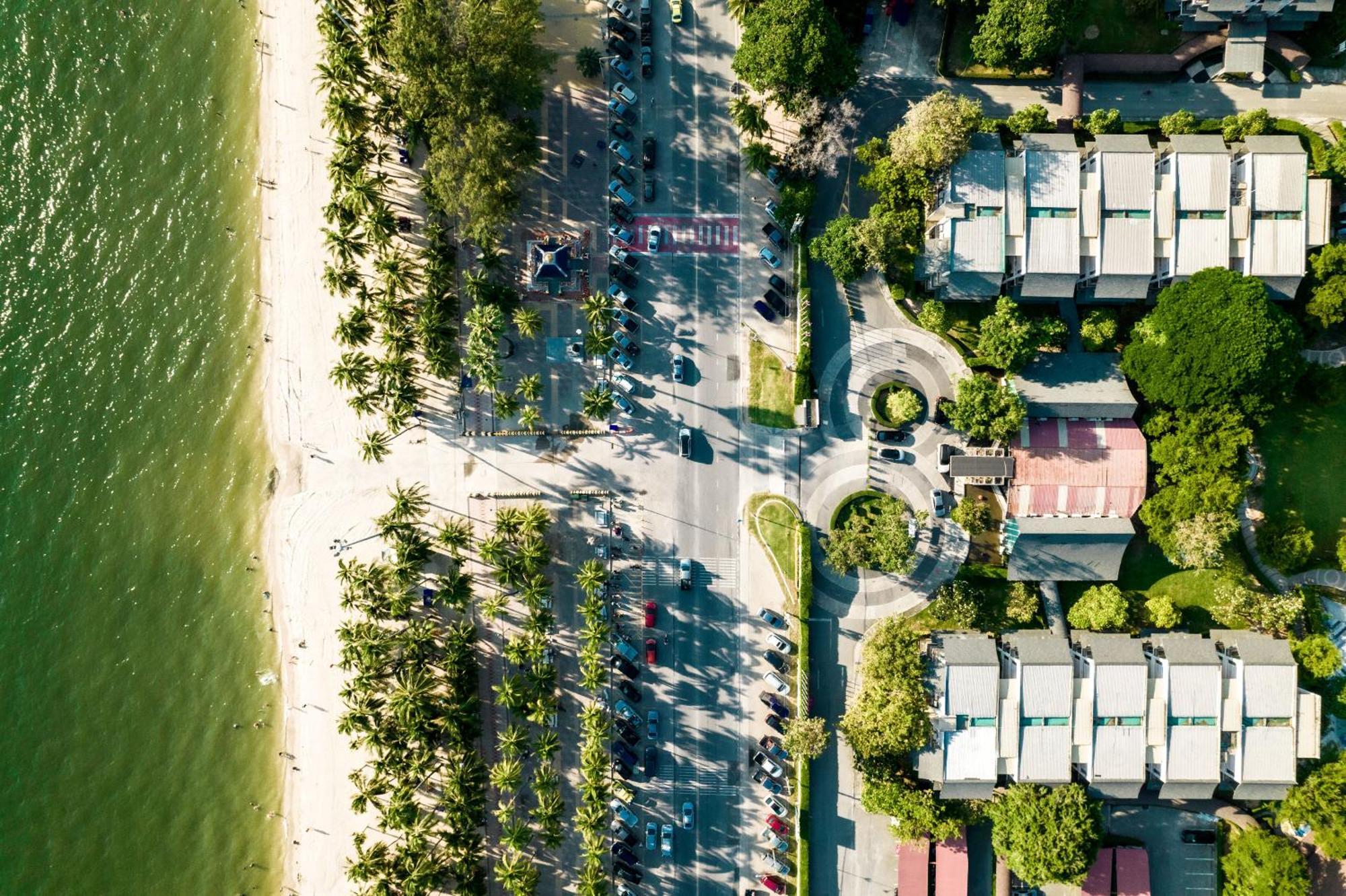 Bangsaen Heritage Hotel - SHA Plus Certified Eksteriør billede