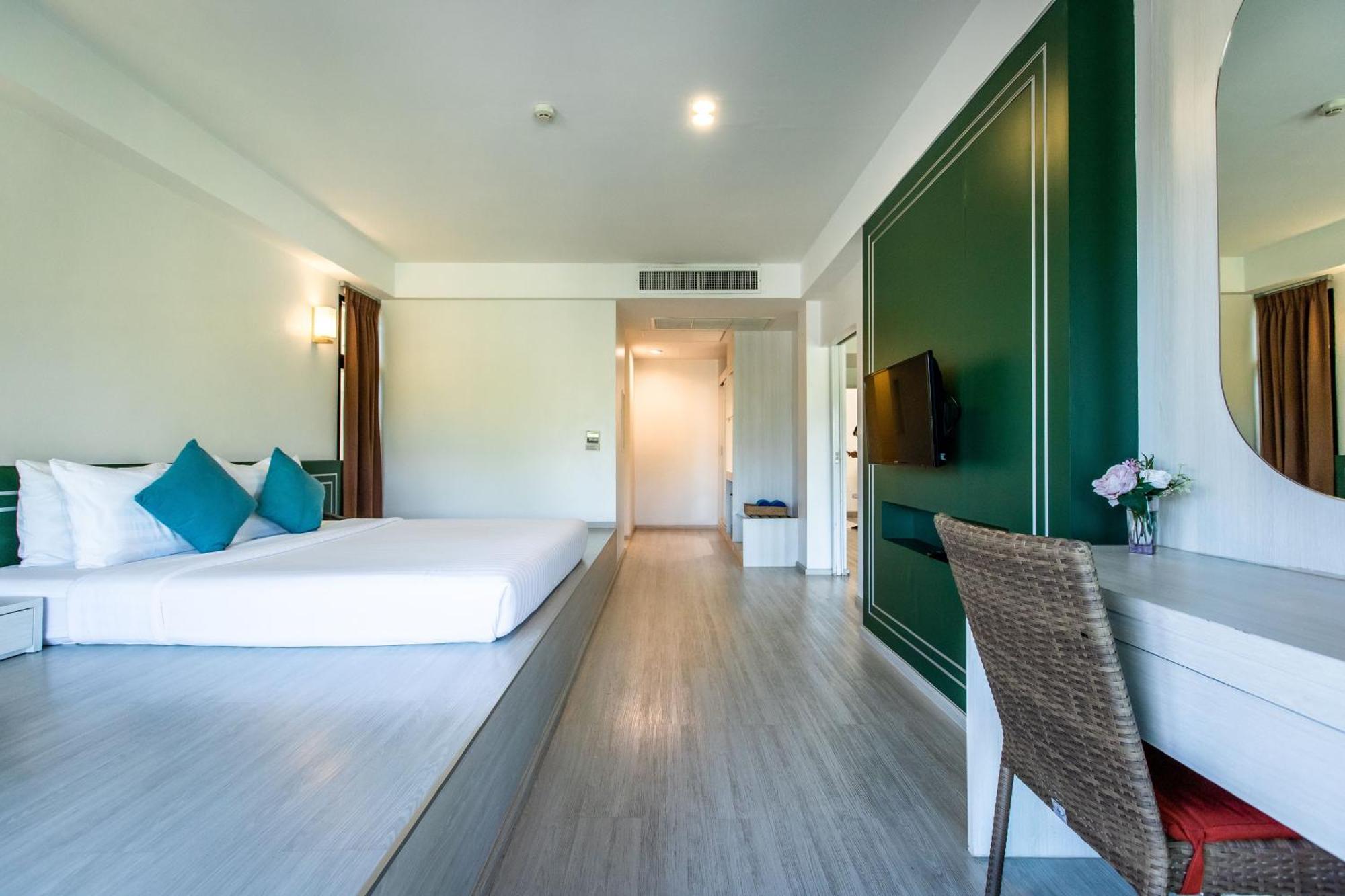 Bangsaen Heritage Hotel - SHA Plus Certified Værelse billede